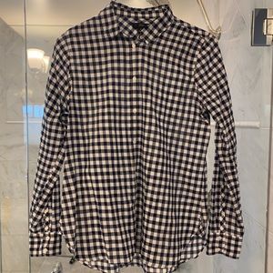 J Crew lightweight Women’s button down shirt